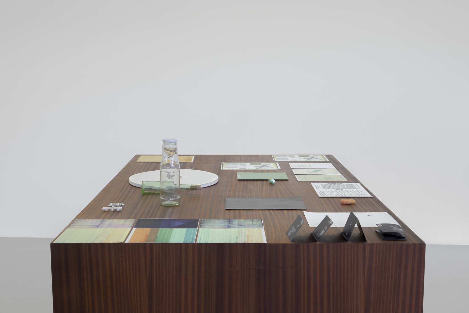 works on water, Fondation Tschuess